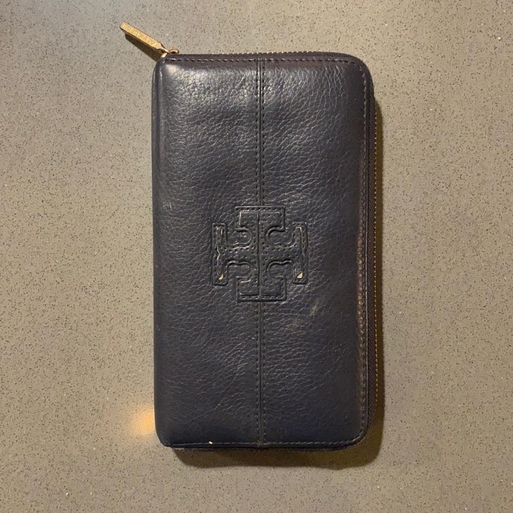 Tory Burch navy leather wallet